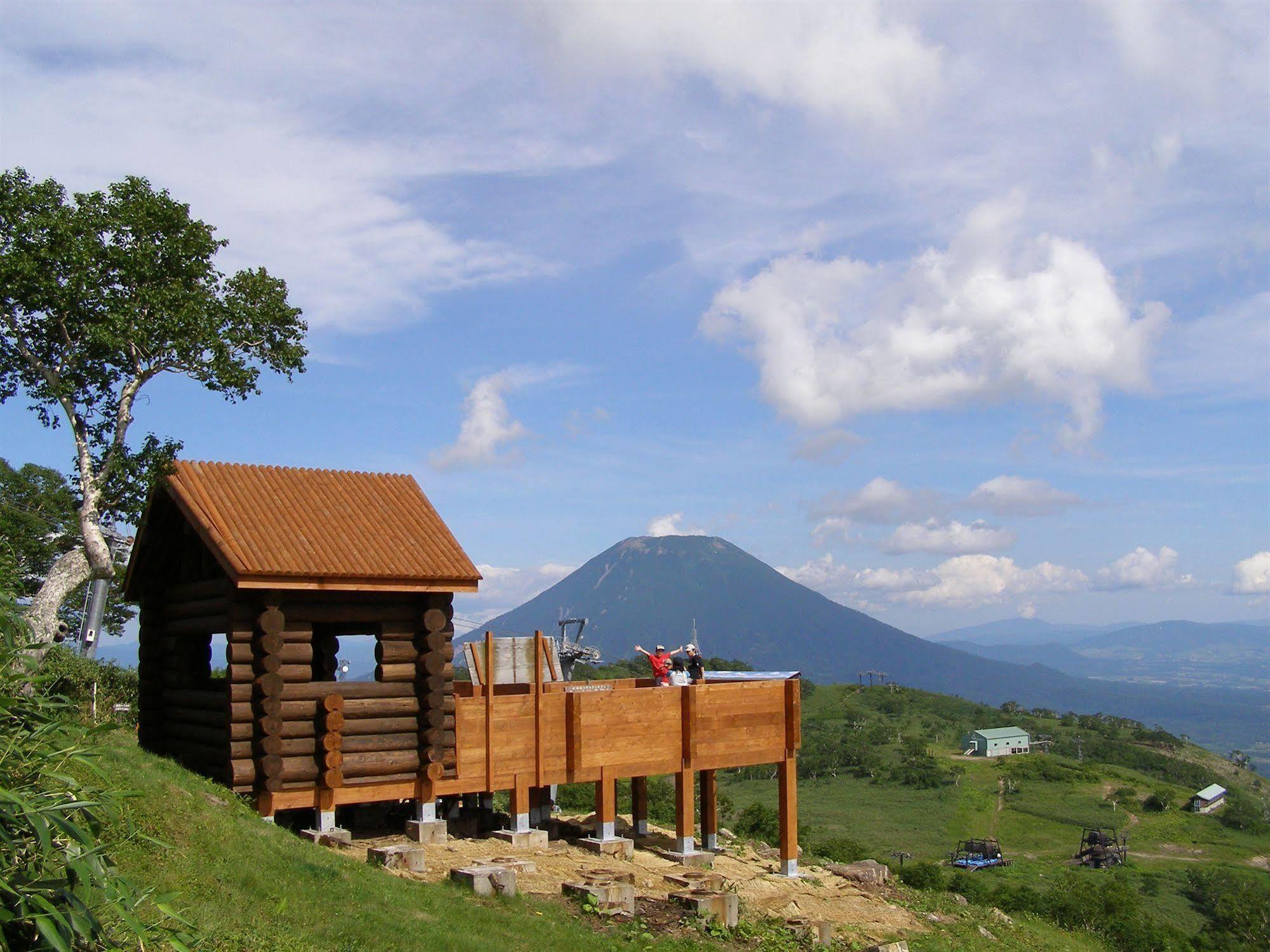 Niseko Grand Hotel Exterior foto